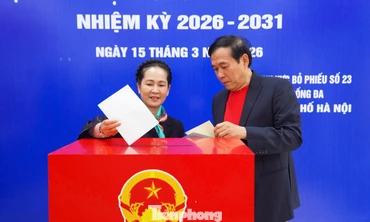 Niềm xúc động của NSND Lan Hương 