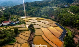 Khung cảnh không phải ai cũng biết trên đỉnh Kỳ Thượng 