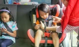 Bắt buộc lắp ghế trẻ em trên ô tô: Không bây giờ thì bao giờ? 