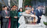 Tổng Bí thư Tô Lâm dâng hương tưởng niệm các lãnh đạo tiền bối của Đảng 