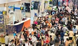 Tour du lịch tăng mạnh, vé máy bay, tàu xe Tết có căng thẳng? 