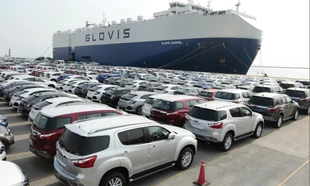 Việt Nam nhập ô tô nhiều nhất từ trước đến nay