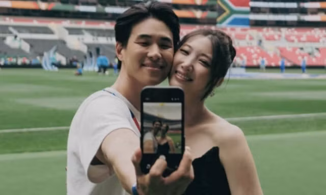 Ejae hẹn hò ở 'World Cup'