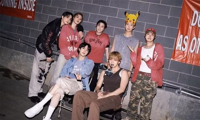 BTS đã thay đổi gì trong phần lời bài hát 'MIC Drop'?