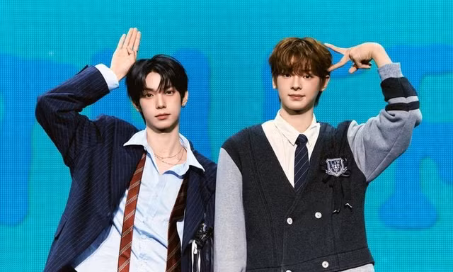 'Bộ đôi mỹ nam Boys II Plane' FLARE U chính thức debut