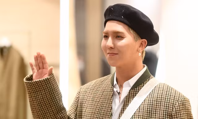 Song Min Ho của nhóm WINNER phải 'hầu toà'