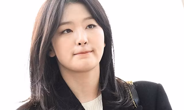 Seulgi của Red Velvet 'biến mất' 