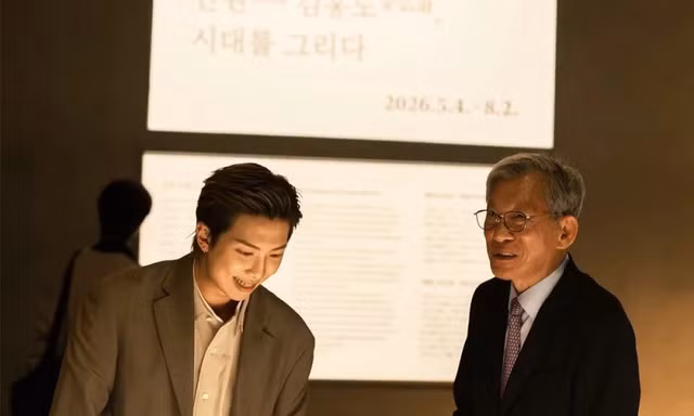 RM (BTS) là nghệ sĩ duy nhất làm được điều này trong lịch sử Bảo tàng Quốc gia Hàn Quốc