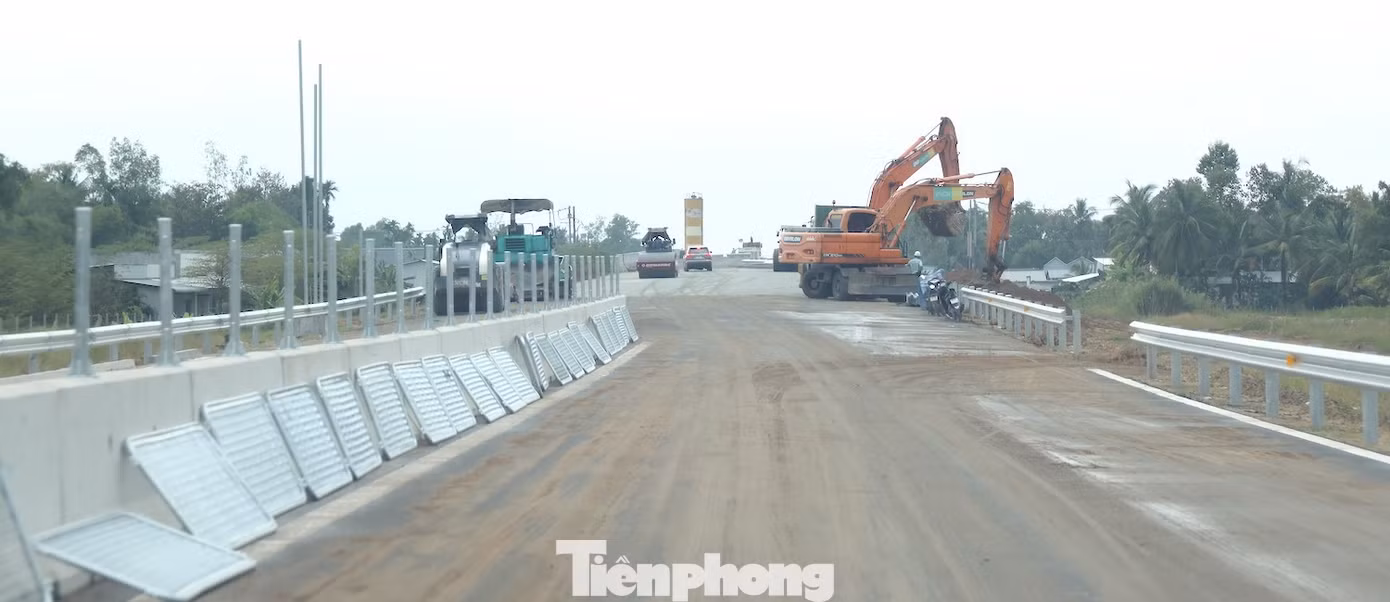 tp-cao-toc-can-tho-ca-mau-8.jpg