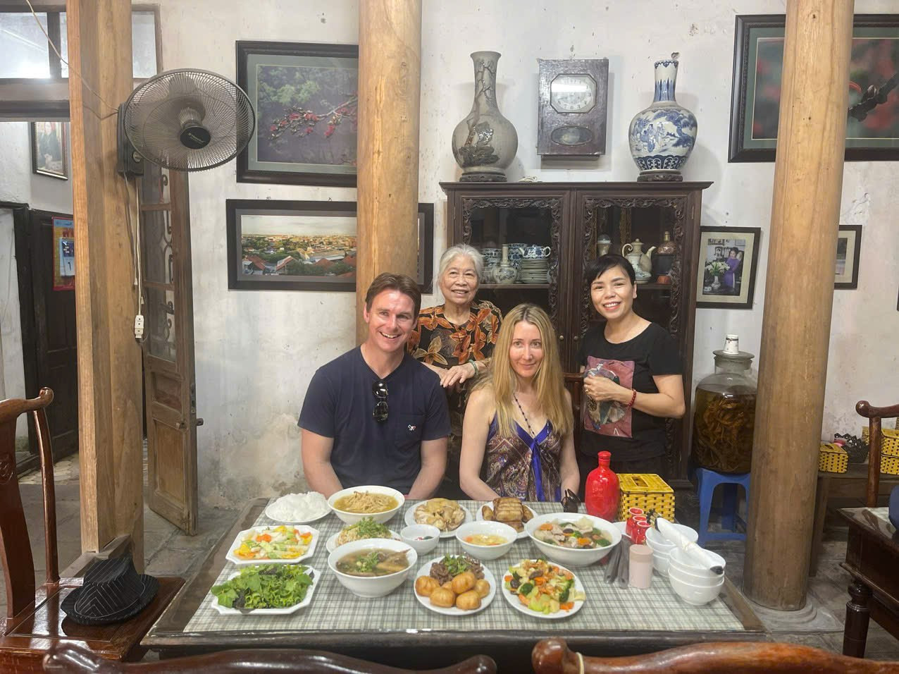 (29)- Đến Bát Tràng ăn 