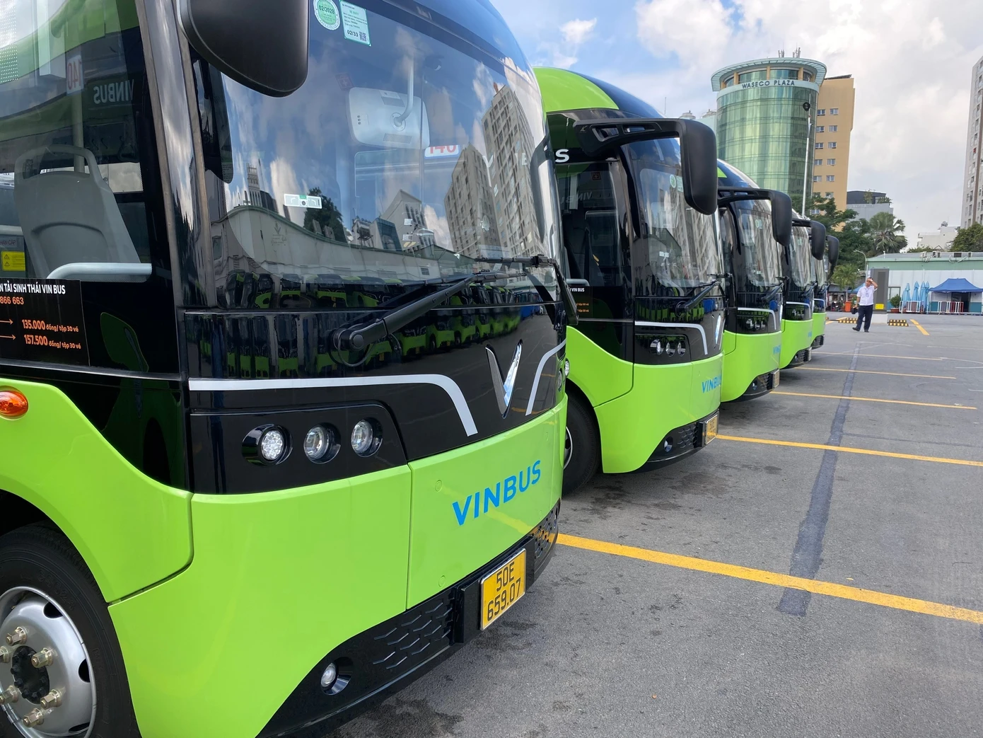 vinbus2.jpg