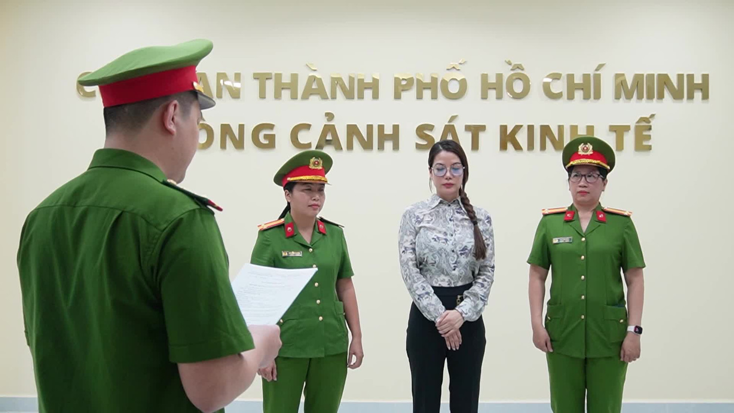 Vụ diễn viên Trương Ngọc Ánh: Xử lý sao hàng nghìn lượng vàng bị chiếm đoạt?