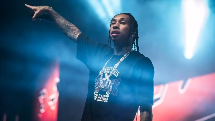 Tyga nổi bật bởi nhịp điệu bắt tai, chất Club-Rap hiện đại.