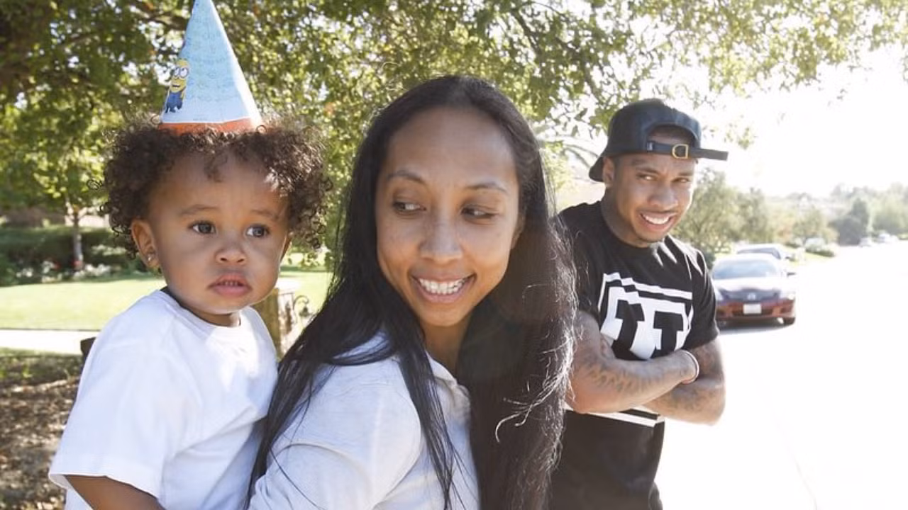 Nam rapper mang trong mình hai dòng máu Jamaica và Việt Nam.