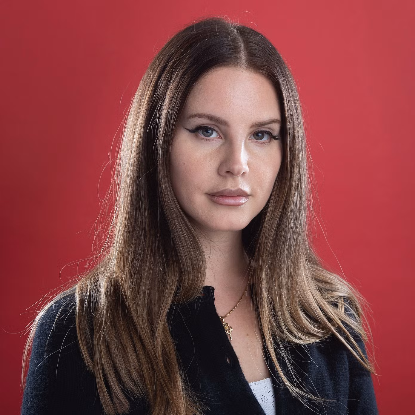 Lana Del Rey đã tung ra hai single Bluebird và Henry, Come On vào tháng 4.