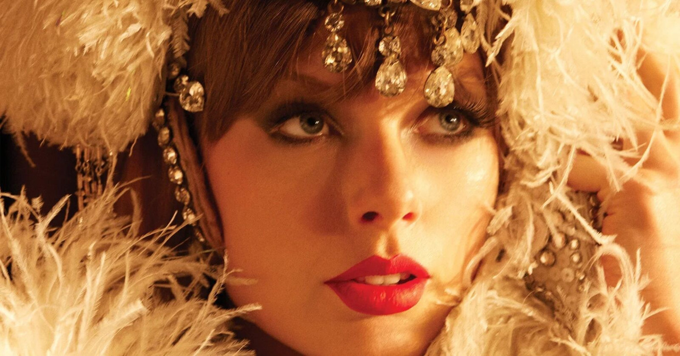 Taylor Swift cuối cùng đã có thể rời khỏi chiếc bàn tại nhà hàng.