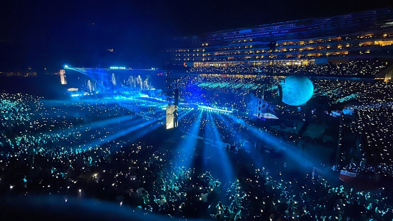 Tour diễn lấy cảm hứng từ bộ ba album - After Hours, Dawn FM và Hurry Up Tomorrow.