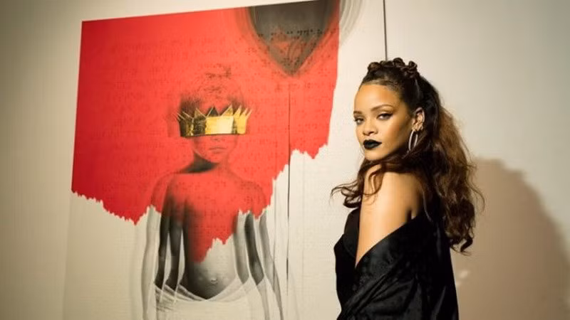 Rihanna bước ra khỏi "vùng an toàn" với album ANTI đầy trưởng thành.