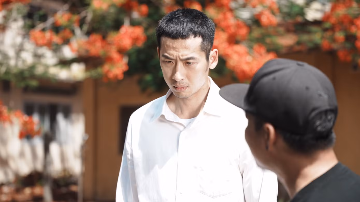 still-bts-14.png