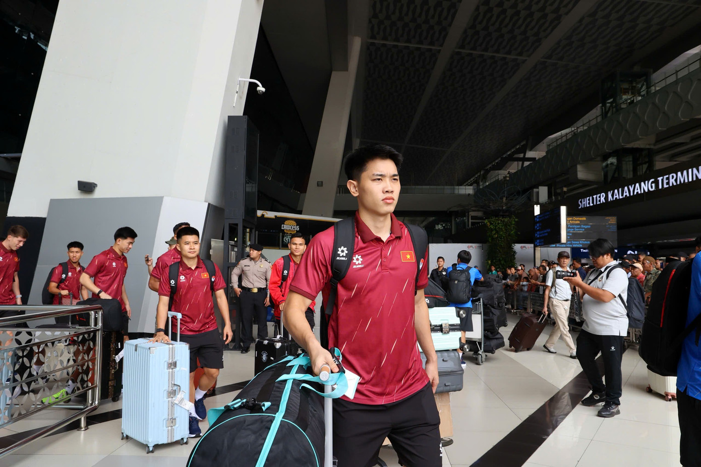 Đội tuyển Việt Nam có mặt tại Indonesia, sẵn sàng cho FIFA ASEAN Cup 2026