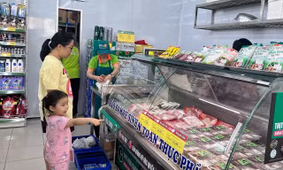 Điểm bán giá tốt ‘phủ sóng’ khu công nhân