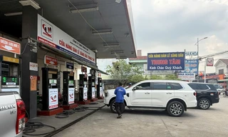 TPHCM xử lý nghiêm cửa hàng xăng dầu ‘găm hàng, bán nhỏ giọt’