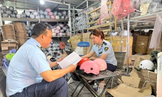 TPHCM phát hiện hàng chục vụ kinh doanh hàng lậu 