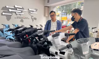 Thị trường xe điện TPHCM 'nóng' từng ngày