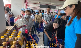 Xuân ấm của người lao động