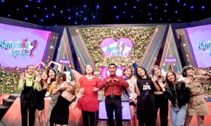 NSND Hồng Vân, Quyền Linh hào hứng nhảy cùng O2O Girl Band