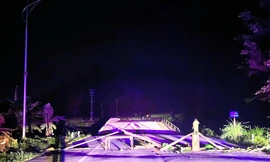 Một cầu lớn ở Tuyên Quang bị sụt lún sau bão, phương tiện không thể lưu thông