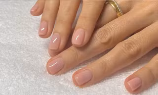 Gợi ý những kiểu nail đẹp và màu sắc hợp với từng hình dáng móng tay