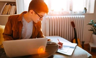 Trí thông minh thực sự không thể bắt chước, bản chất lộ rõ qua những điểm này