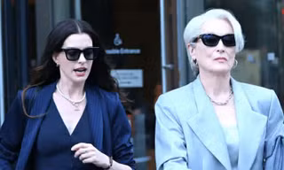 Công thức biến tủ đồ công sở của bạn đẹp như trong phim The Devil Wears Prada