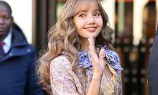 Lisa và các mỹ nhân chinh phục Tuần lễ thời trang Paris với mẫu quần siêu ngắn