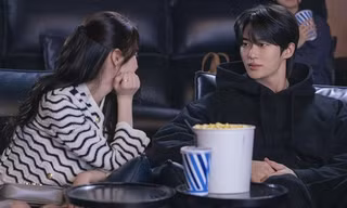 Hãy cứ tìm hiểu về quá khứ hẹn hò của người ấy, nhưng đừng vội phán xét ngay