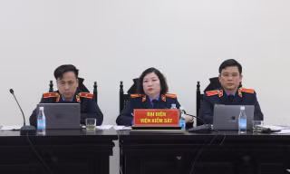 Nhận hối lộ hơn 11 tỷ đồng, cựu Giám đốc Ban QLDA tỉnh Đắk Lắk và cấp dưới cùng bị đề nghị 9-10 năm tù