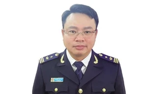 2 cựu cán bộ Hải quan nhận tiền tỷ 'nhắm mắt' cho doanh nghiệp thông quan 4 lô hàng 