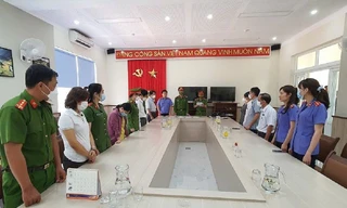 Các bị can liên quan đến sai phạm trong việc đấu thầu, mua sắm kit test xét nghiệm COVID-19.