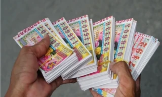 Ông chủ thu lại vé số trúng giải 2 tỷ đồng sau khi tặng công nhân dịp Tết