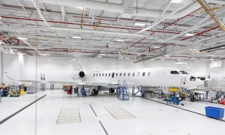 Mỹ dọa áp 50% thuế với máy bay Canada, hủy chứng nhận phản lực thương gia