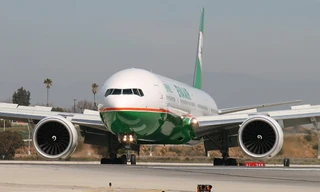 Cơ trưởng hành hung cơ phó trên máy bay