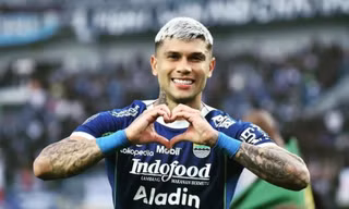 Cựu sao U20 Brazil nhập tịch Indonesia: Phá dớp hay đi vào vết xe đổ?