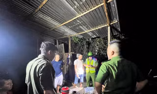 Hiện trường khai thác cát trái phép 