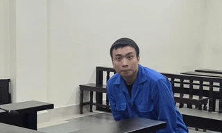 Lĩnh 21 năm tù vì lừa đảo đại gia chuyển nhượng thẻ du lịch