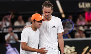 Tien (mũ cam) không thể tạo thêm bất ngờ.