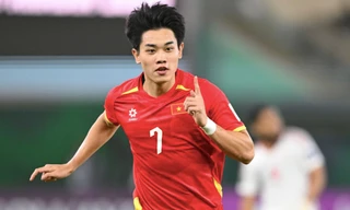 Đình Bắc nhận án phạt nghiêm khắc từ AFC