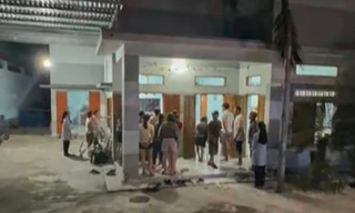 Gia đình lo hậu sự cho nạn nhân. 