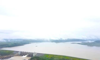 Thuỷ điện Sông Ba Hạ.