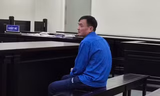 Bị chiếm đoạt 3,4 tỷ đồng khi 'chạy chức' Phó giám đốc Bệnh viện Đa khoa Đức Giang